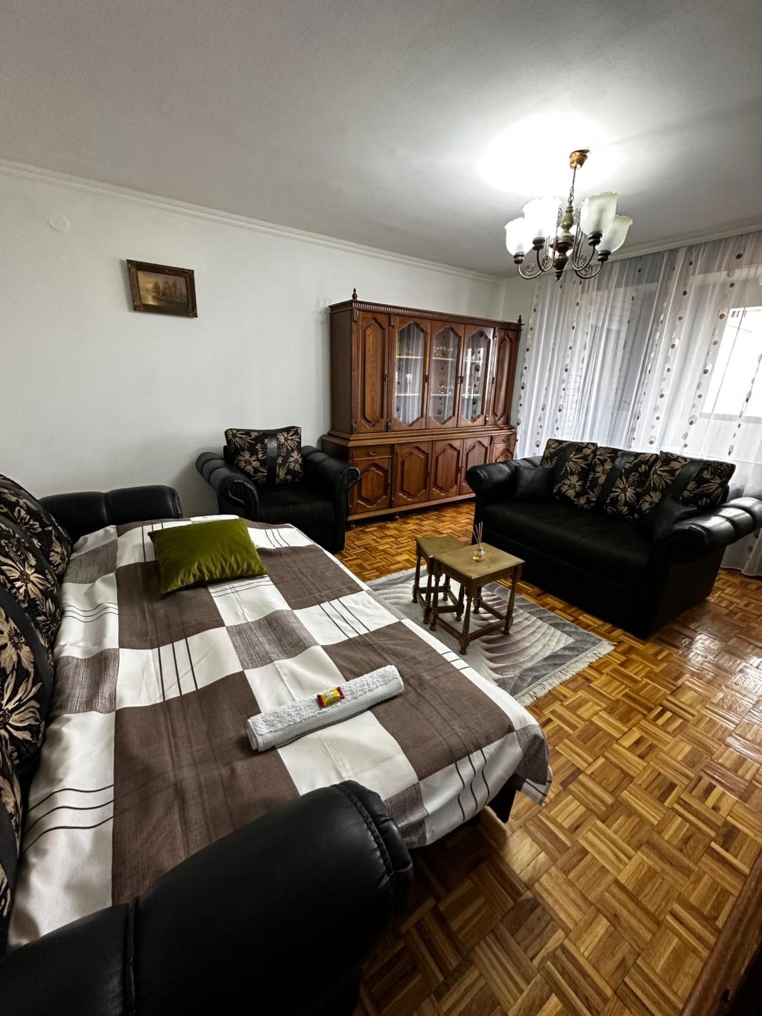 Tamaris Apartment Subotica Esterno foto